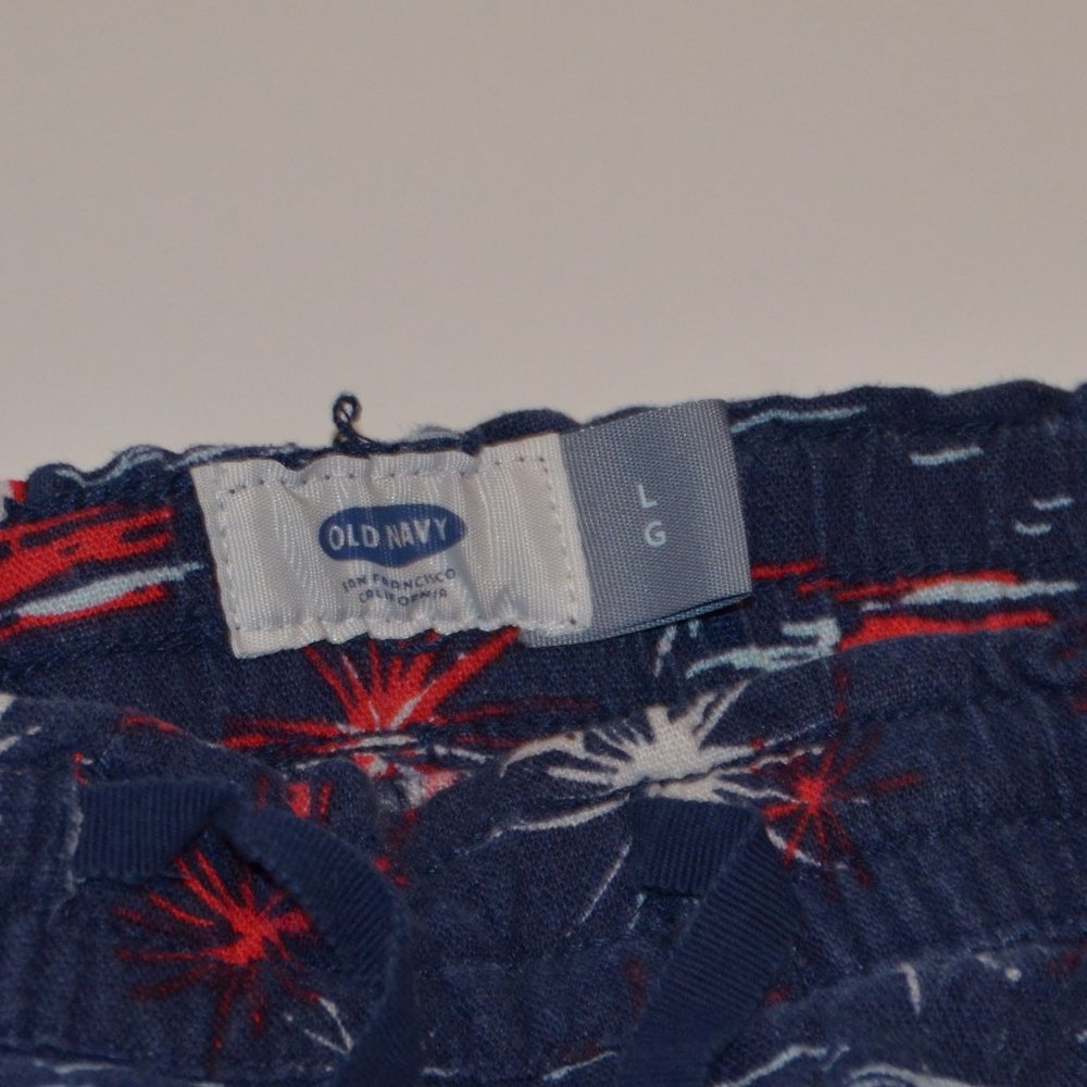 Shorts - Picture 2 of 6